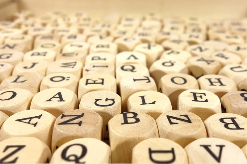 Combien de lettres compte l